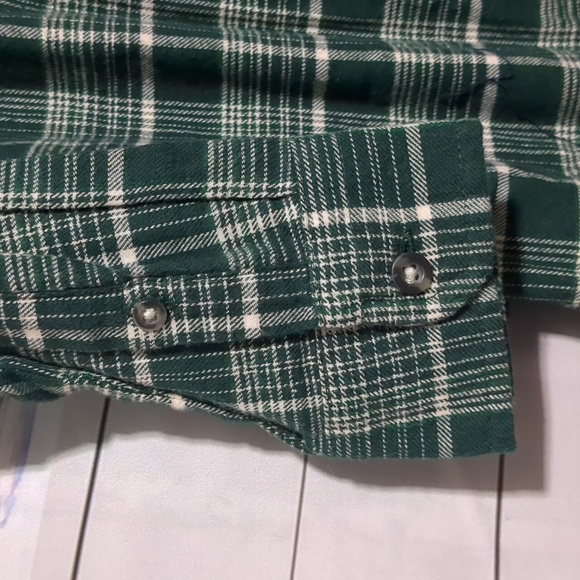 Goodthreads - Picture 2 of 6